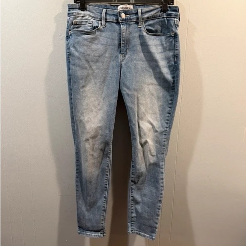 Denizen from Levi's Light Blue Women's Stretch Jeans
